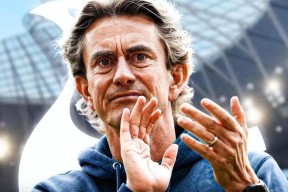 多宝体育 -英超赛前走向成谜，费耶诺德扳平良机，压力陡增，心理建设被强调 